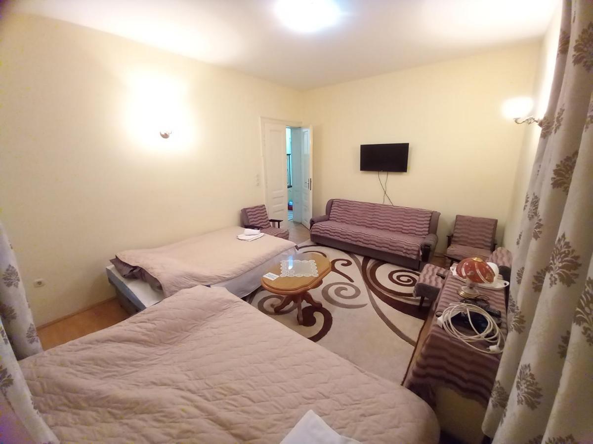 Guest House Прилеп Экстерьер фото