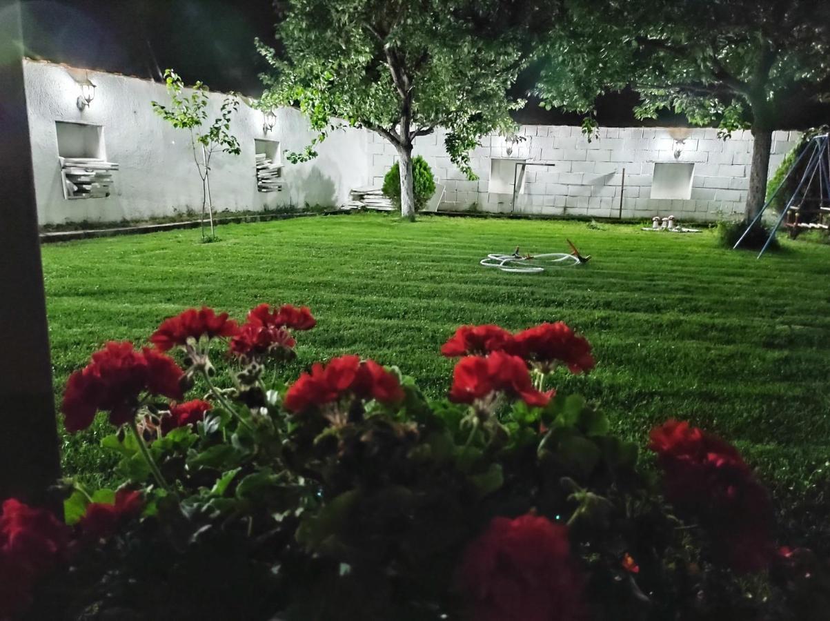 Guest House Прилеп Экстерьер фото